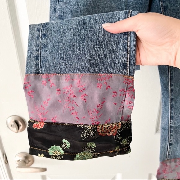 Anthropologie Pilcro Medium Blue Wash Slim Boyfriend Patchwork Jeans Size 27 - Picture 6 of 12